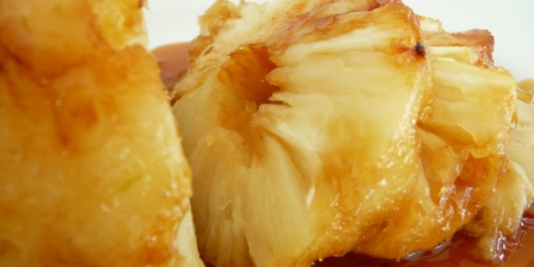 Ananas roti aux épices