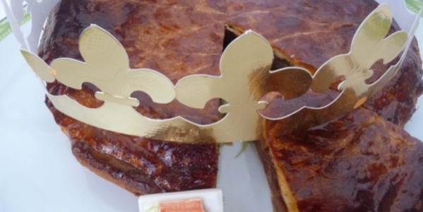 Galette des rois à la gelée de fleurs d'hibiscus